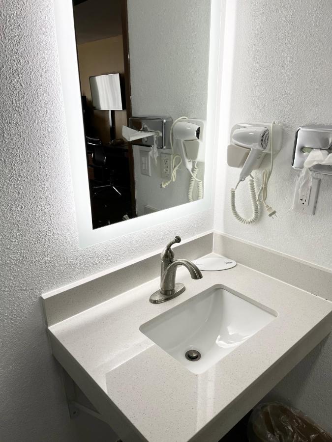 Motel Super 8 By Wyndham Peoria Zewnętrze zdjęcie